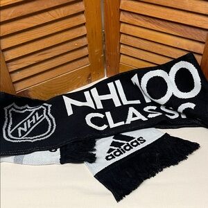 Adidas NHL 100 Classic Ottawa 2017 Scarf 🇨🇦